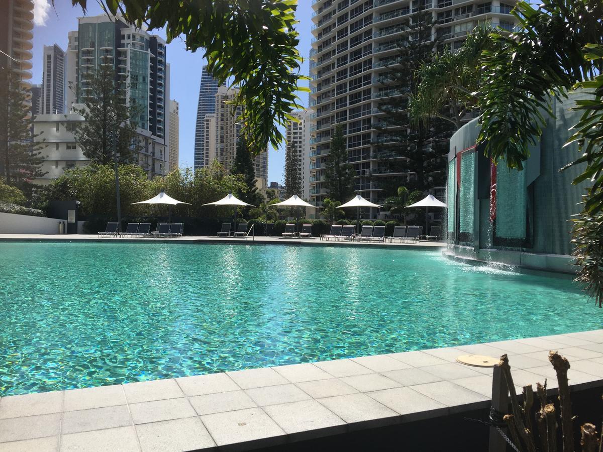 Iconic Q Ocean View * Gold Coast
