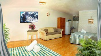 Queenslander Motel 2*