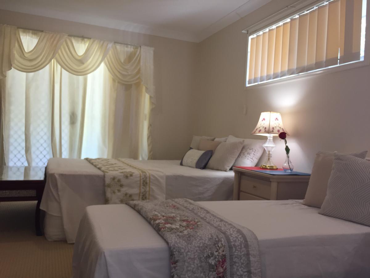 Guest house Theme Parks Amituofo Homestay *