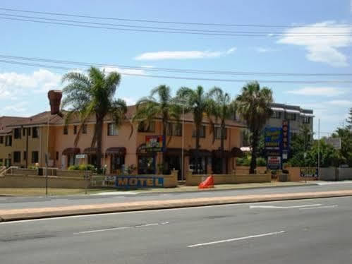 Gold Coast Inn Motel 3*