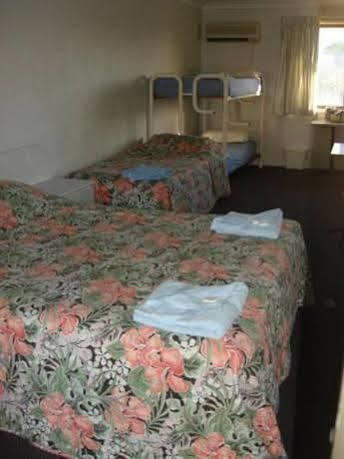 Motel Gold Coast Inn 3*