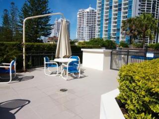 Aparthotel Island 3*