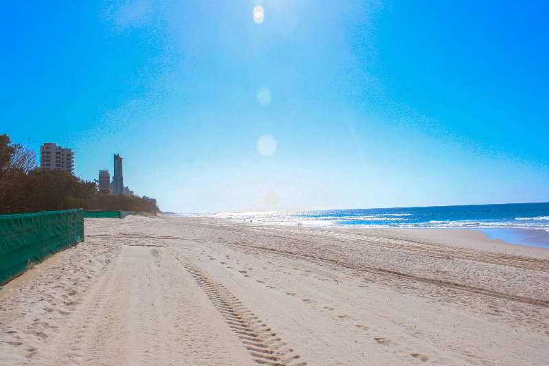 Aparthotel Seacrest Beachfront Surfers Paradise Gold Coast