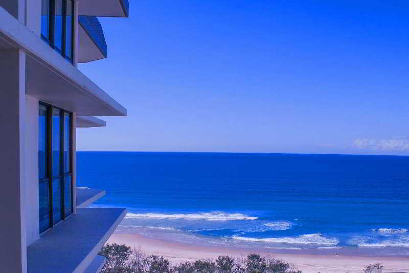 Seacrest Beachfront Surfers Paradise Aparthotel Gold Coast