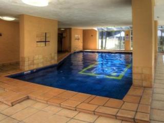 Seacrest Beachfront Surfers Paradise 4*