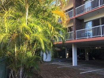 Red Star Palm 3* Gold Coast