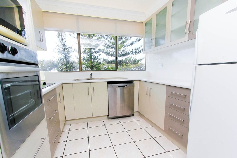 Aparthotel Seacrest Beachfront Surfers Paradise 4*