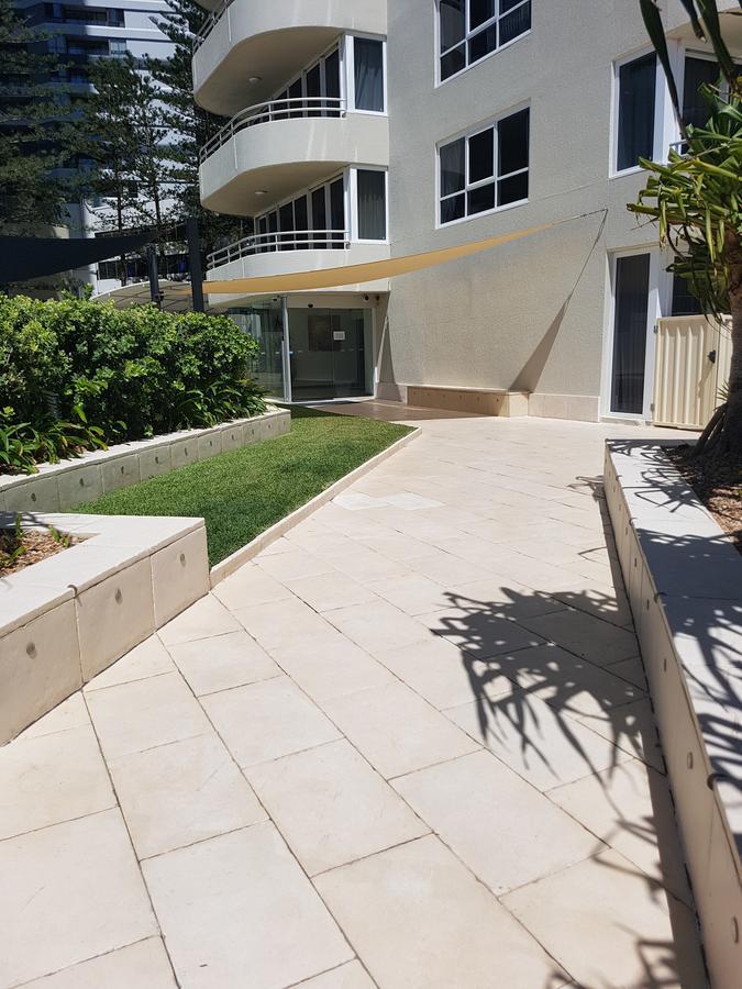 Zenith Ocean Front