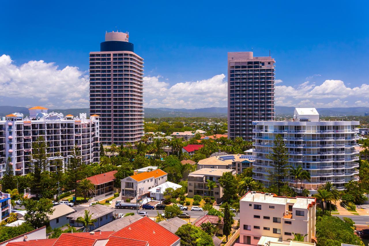 Breakers North Absolute Beachfront - Official Aparthotel Gold Coast