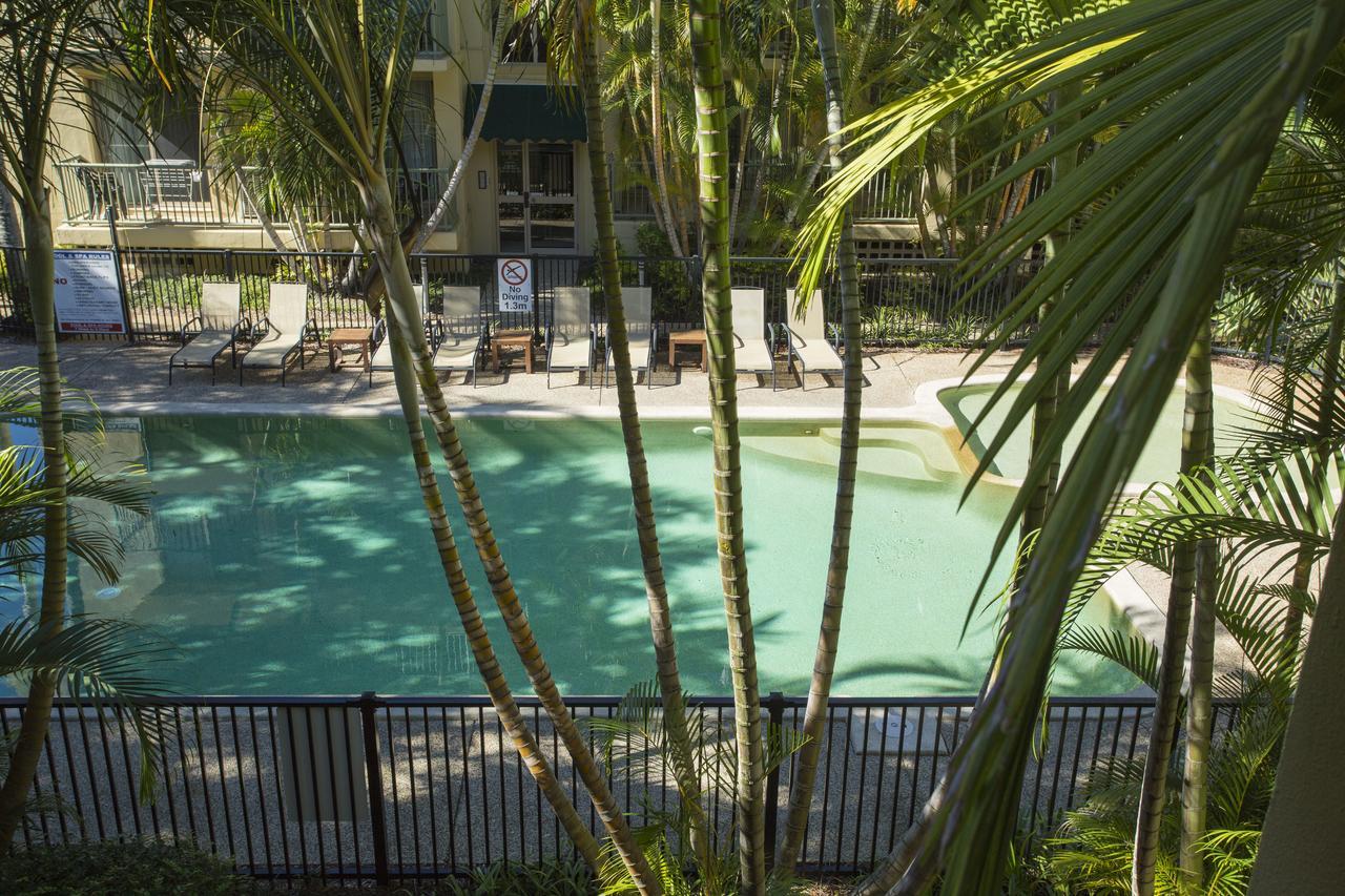 Bila Vista Kirra Beachside 3*