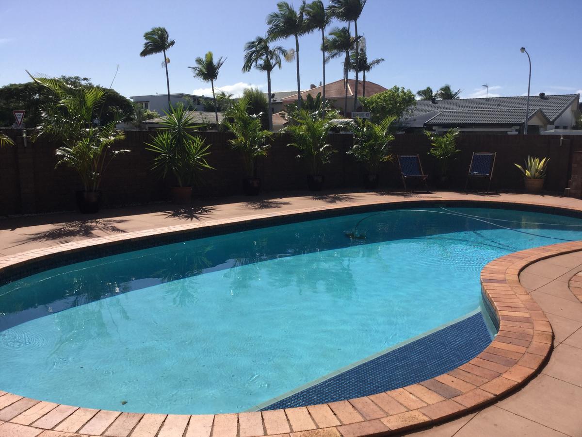 2bd Family Or Couple Upstairs Near Turf Club, Hota In Bundall Guest house Gold Coast