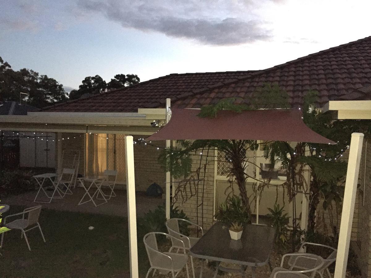 Theme Parks Amituofo Homestay Guest house