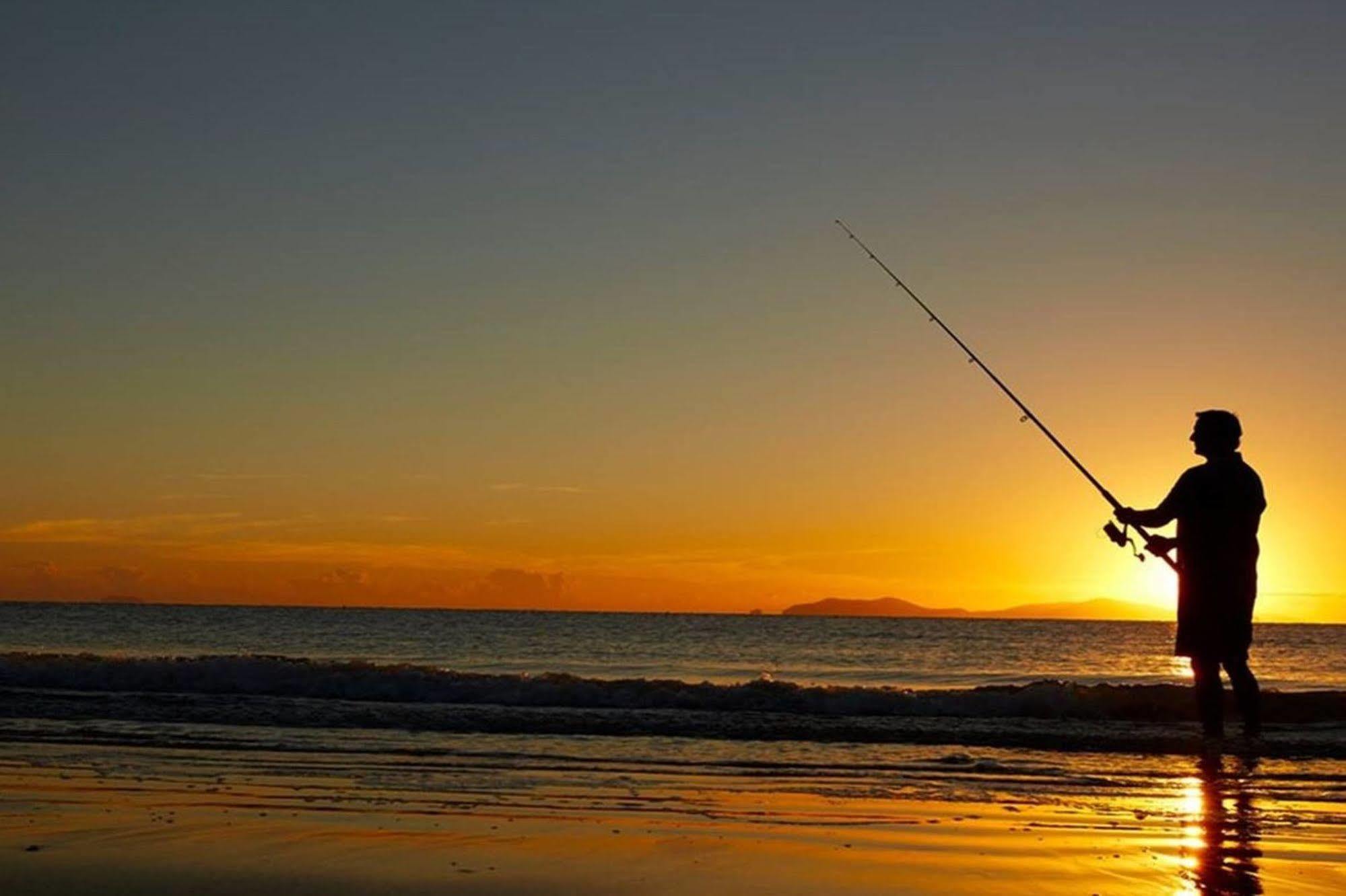 Seacrest Beachfront Surfers Paradise Aparthotel Gold Coast