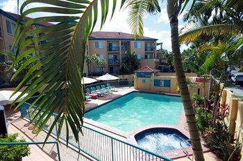 Paradise Isles Aparthotel Gold Coast