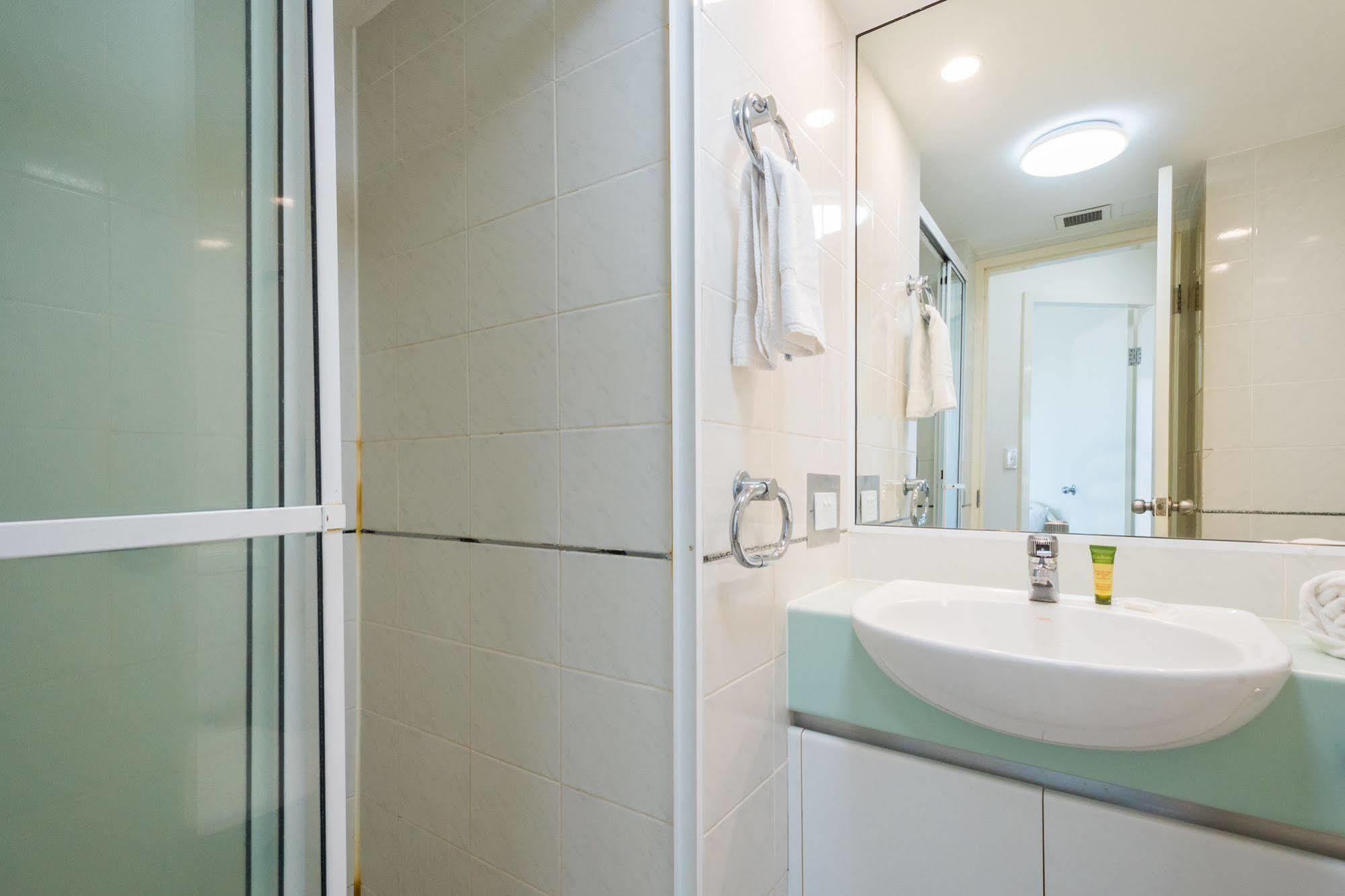 Emerald Surfers Paradise Shared Gold Coast