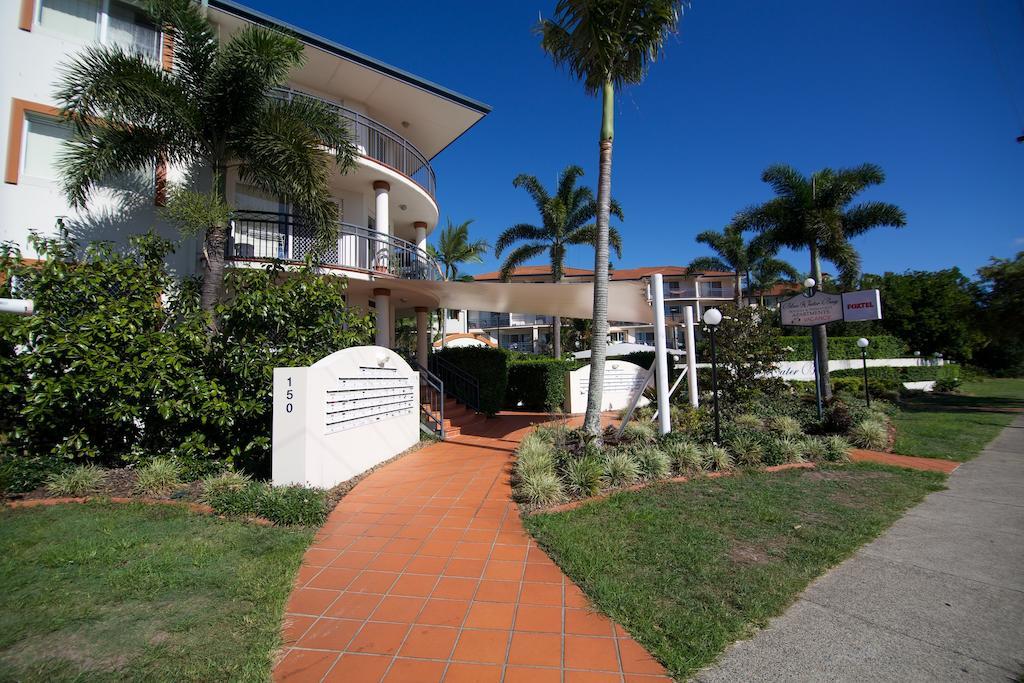 Blue Water Bay Villas Aparthotel