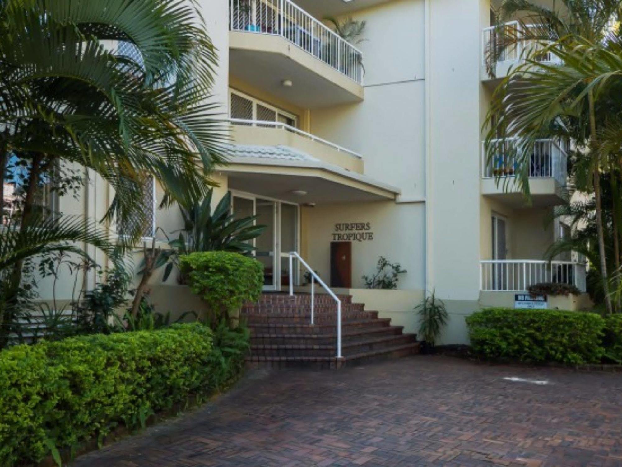 Resort Surfers Tropique Gold Coast