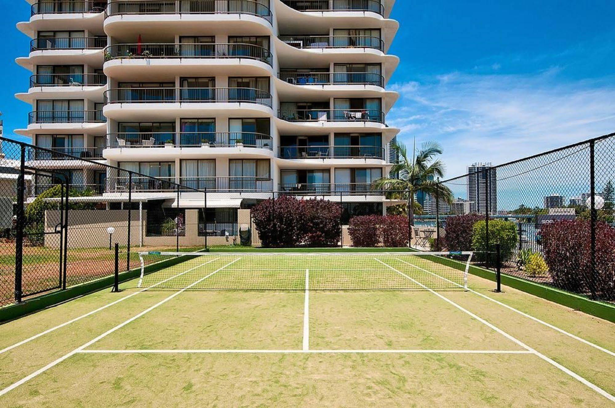 Spectrum 3* Gold Coast