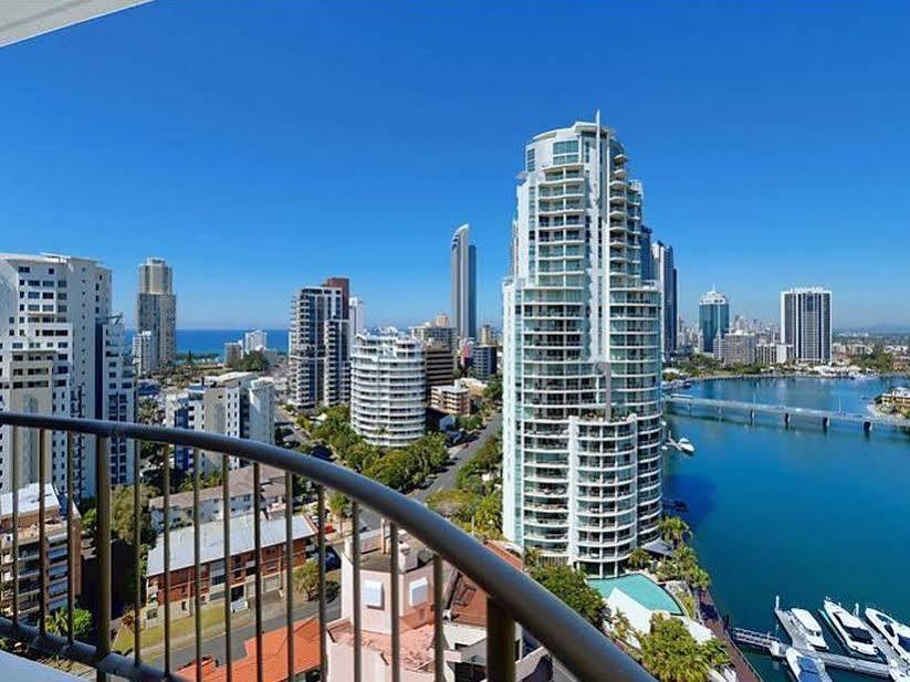 Spectrum 3* Gold Coast