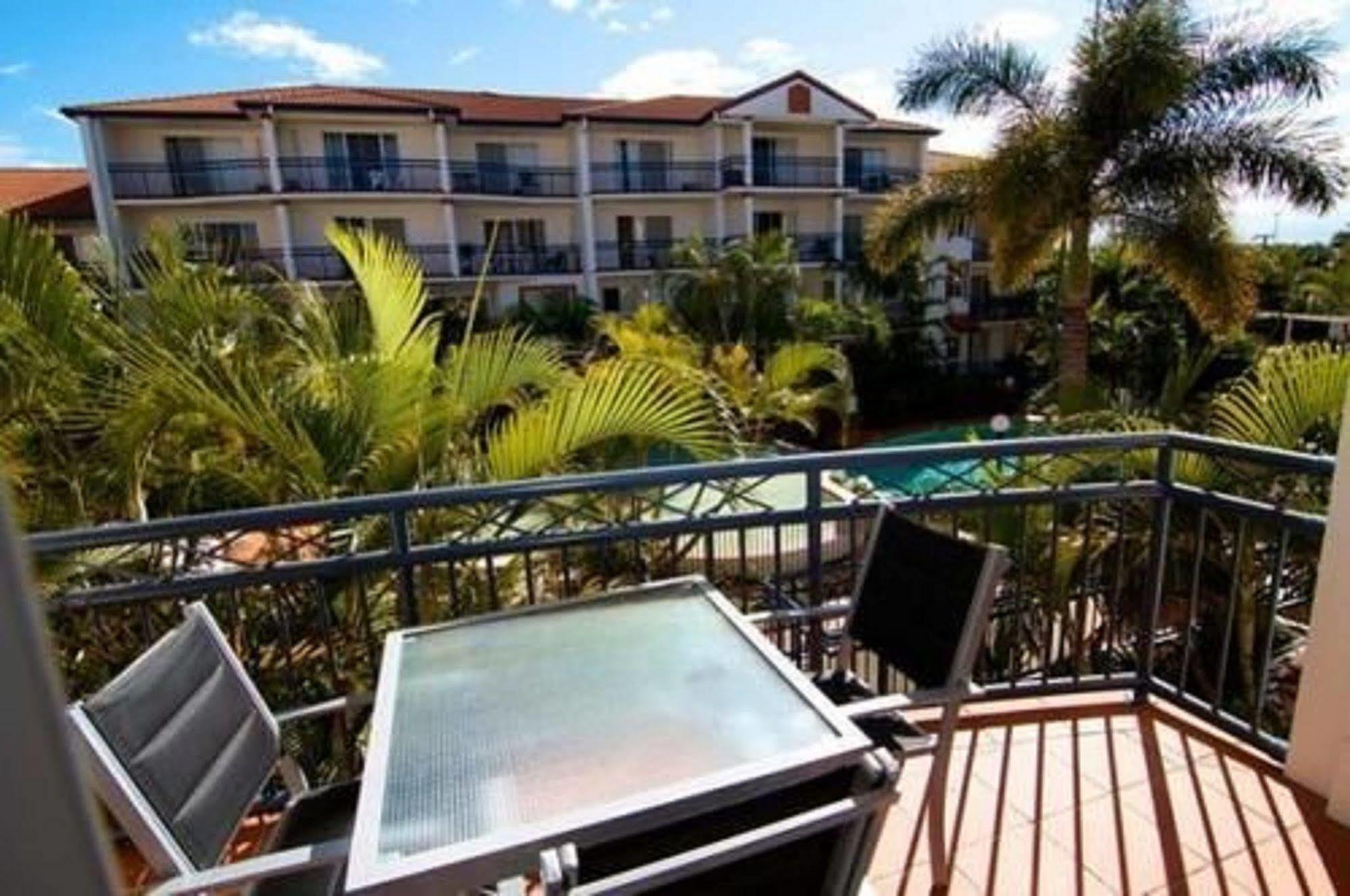 Aparthotel Blue Water Bay Villas 3*