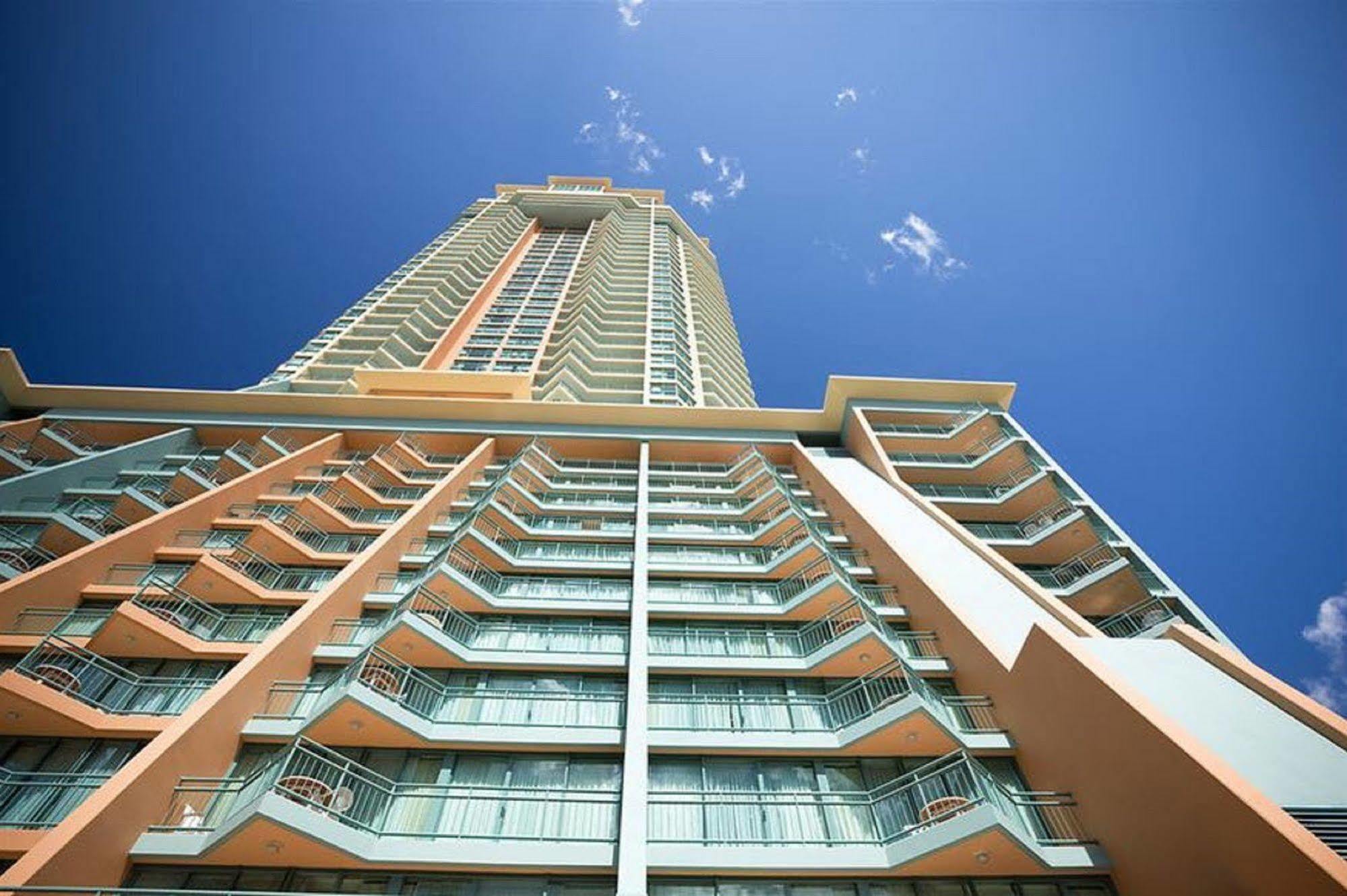 Mantra Crown Towers 4* Gold Coast
