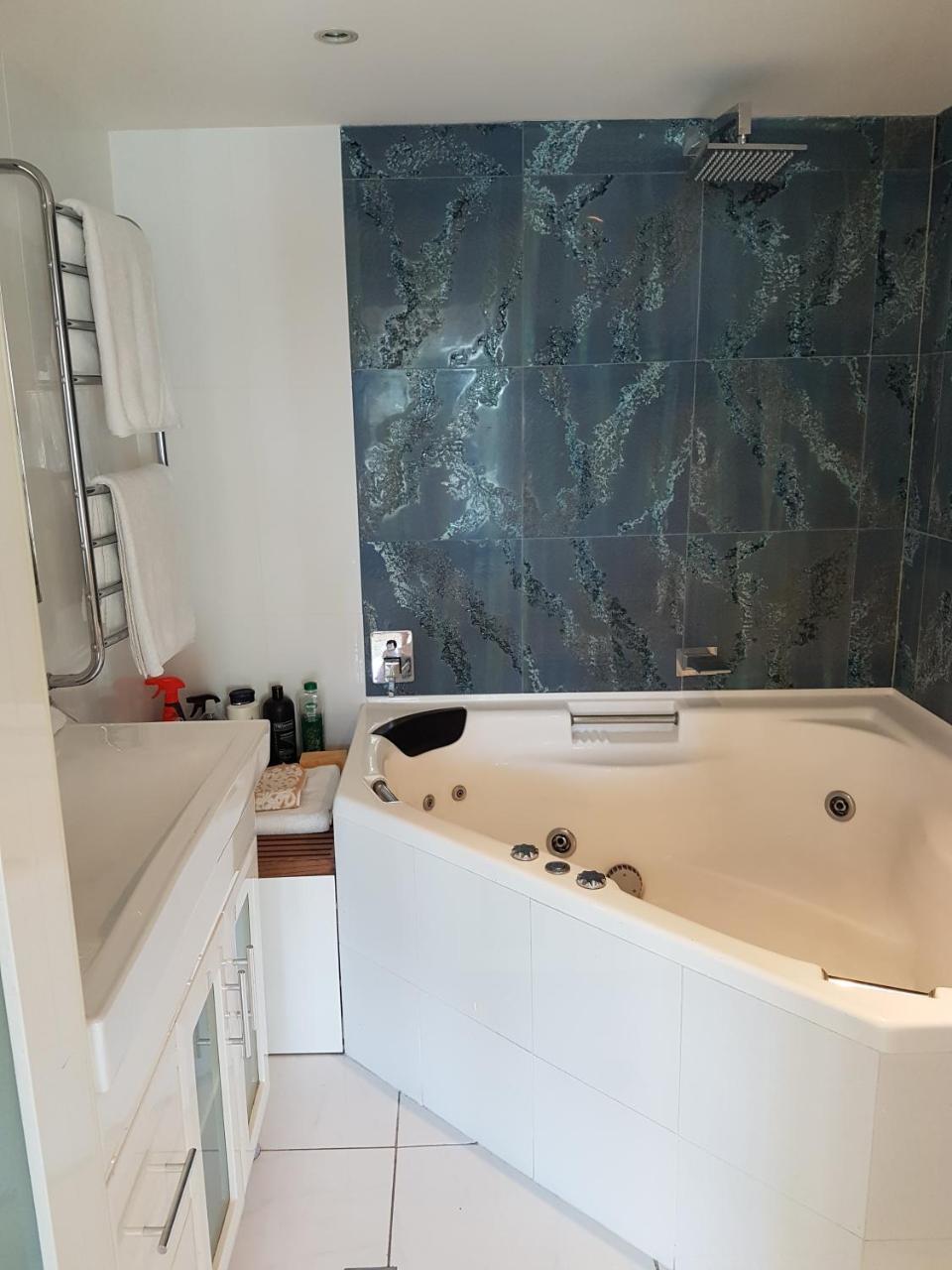 The Pinnacle Gold Coast