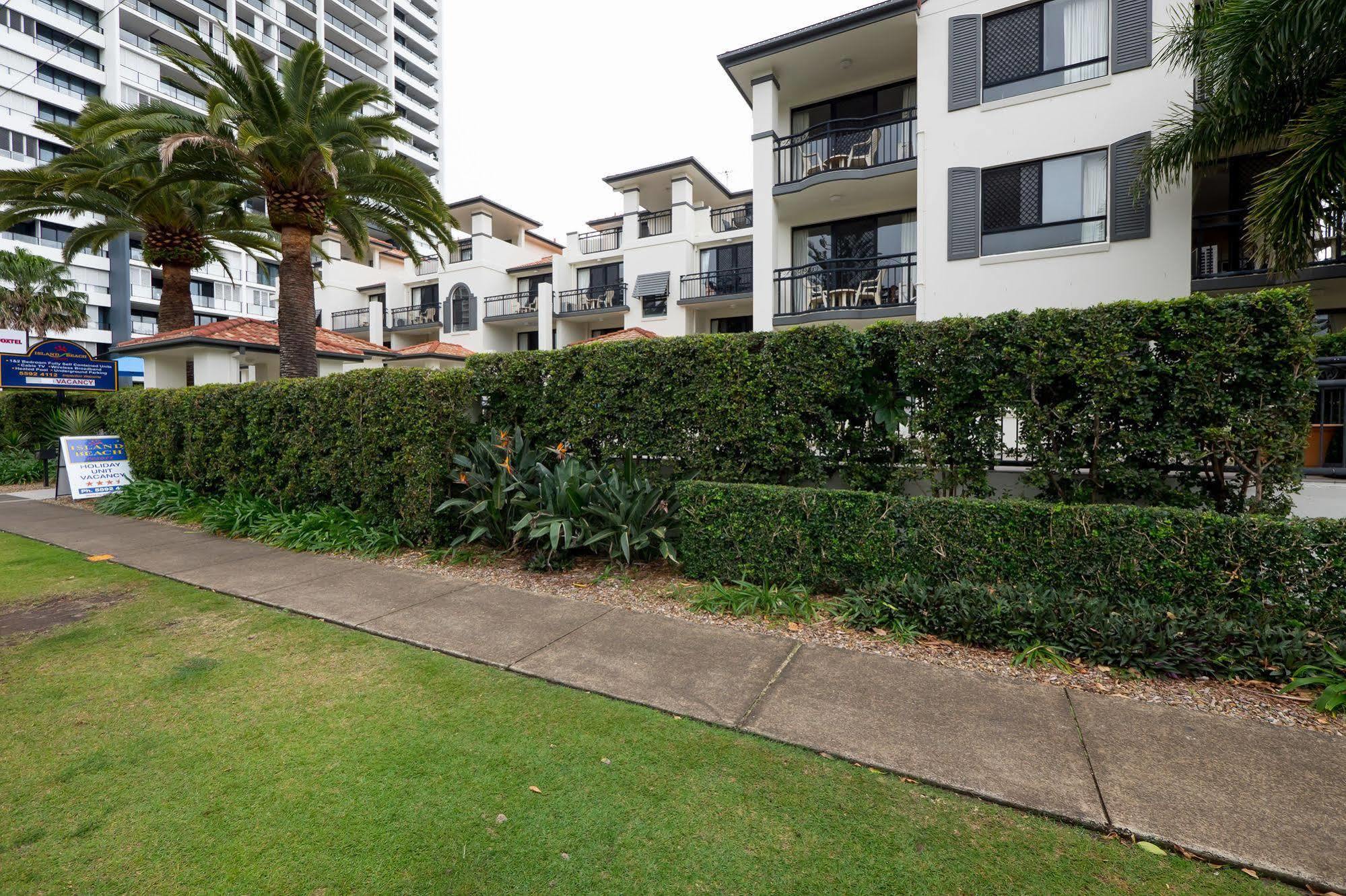 Island 3* Gold Coast
