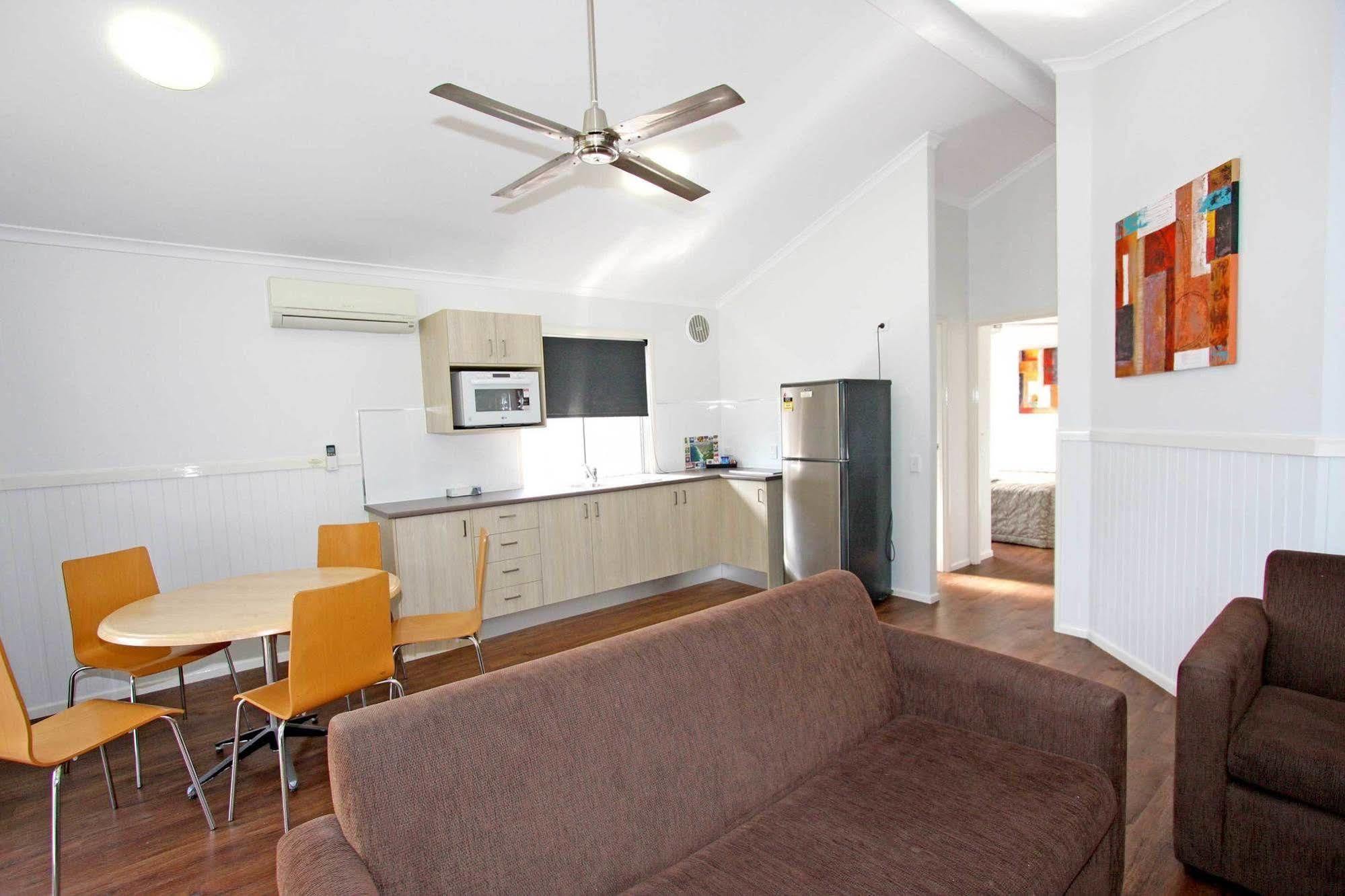 Tallebudgera Creek Tourist Park Hotel