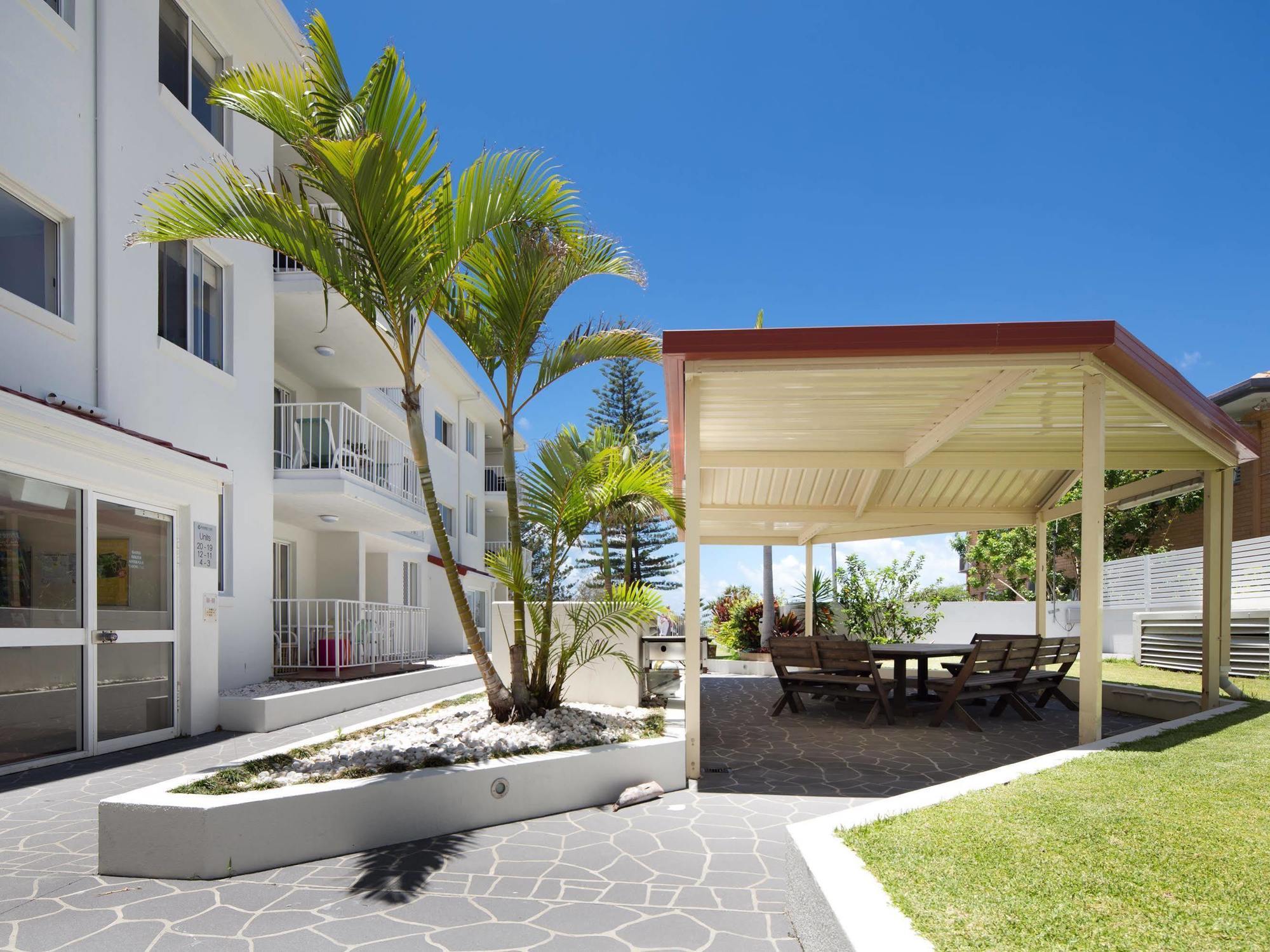 Burleigh Point 3* Gold Coast