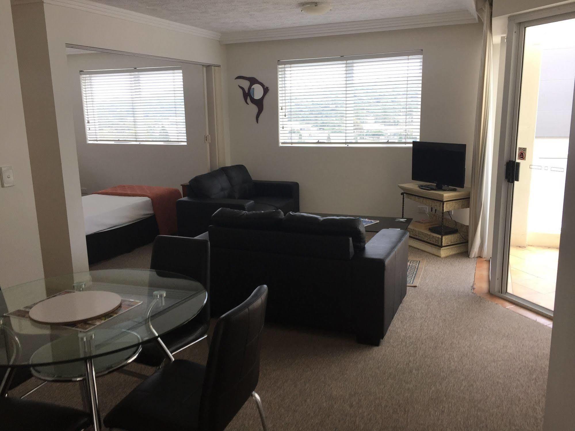 Regency On The 3*