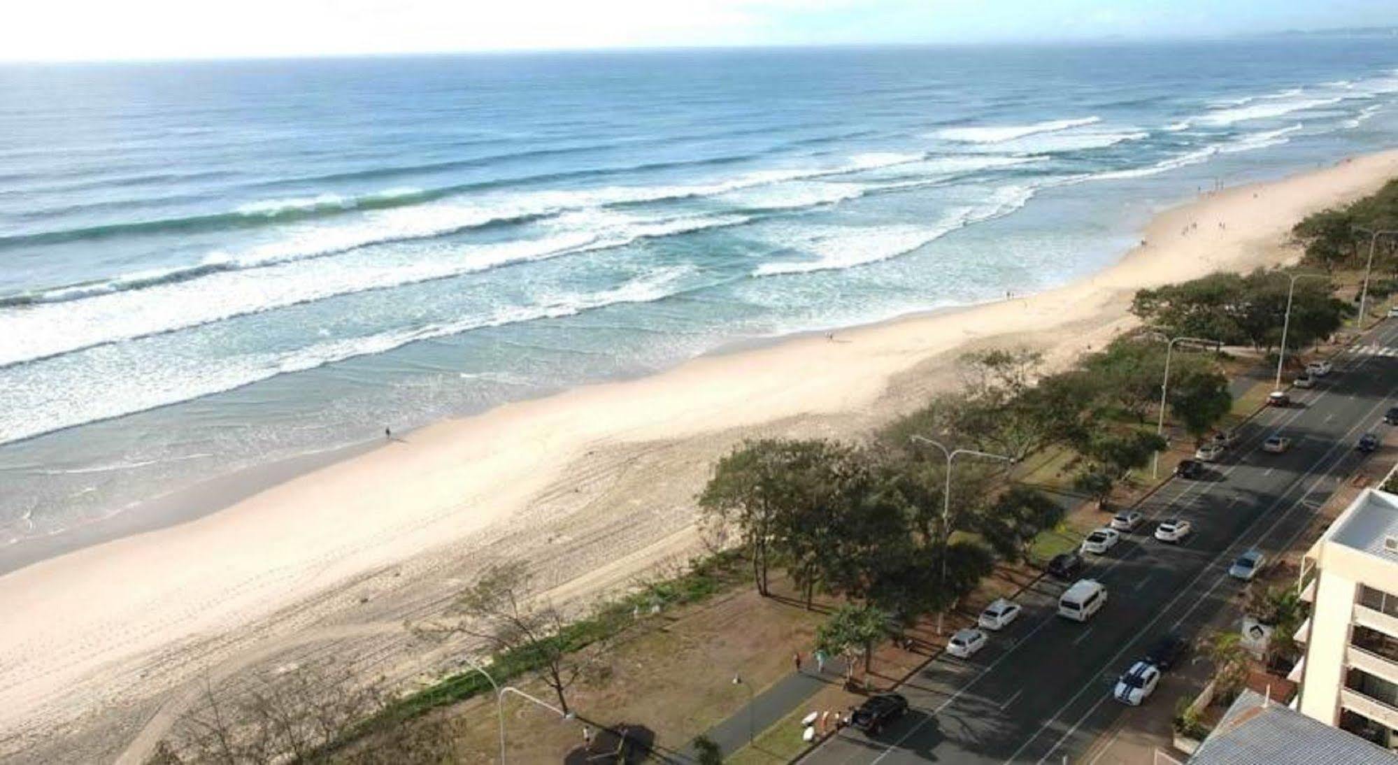 The Shore - Beachfront Aparthotel