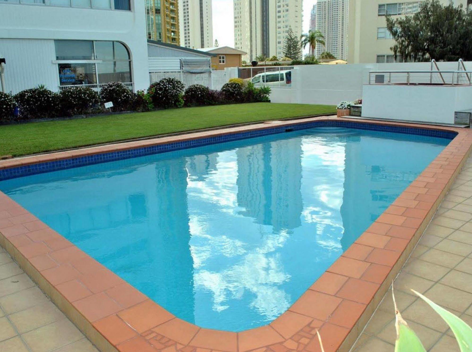 The Shore - Beachfront 3*