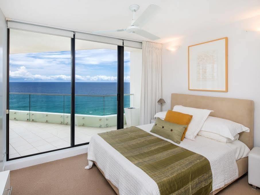 Beachside Tower Aparthotel