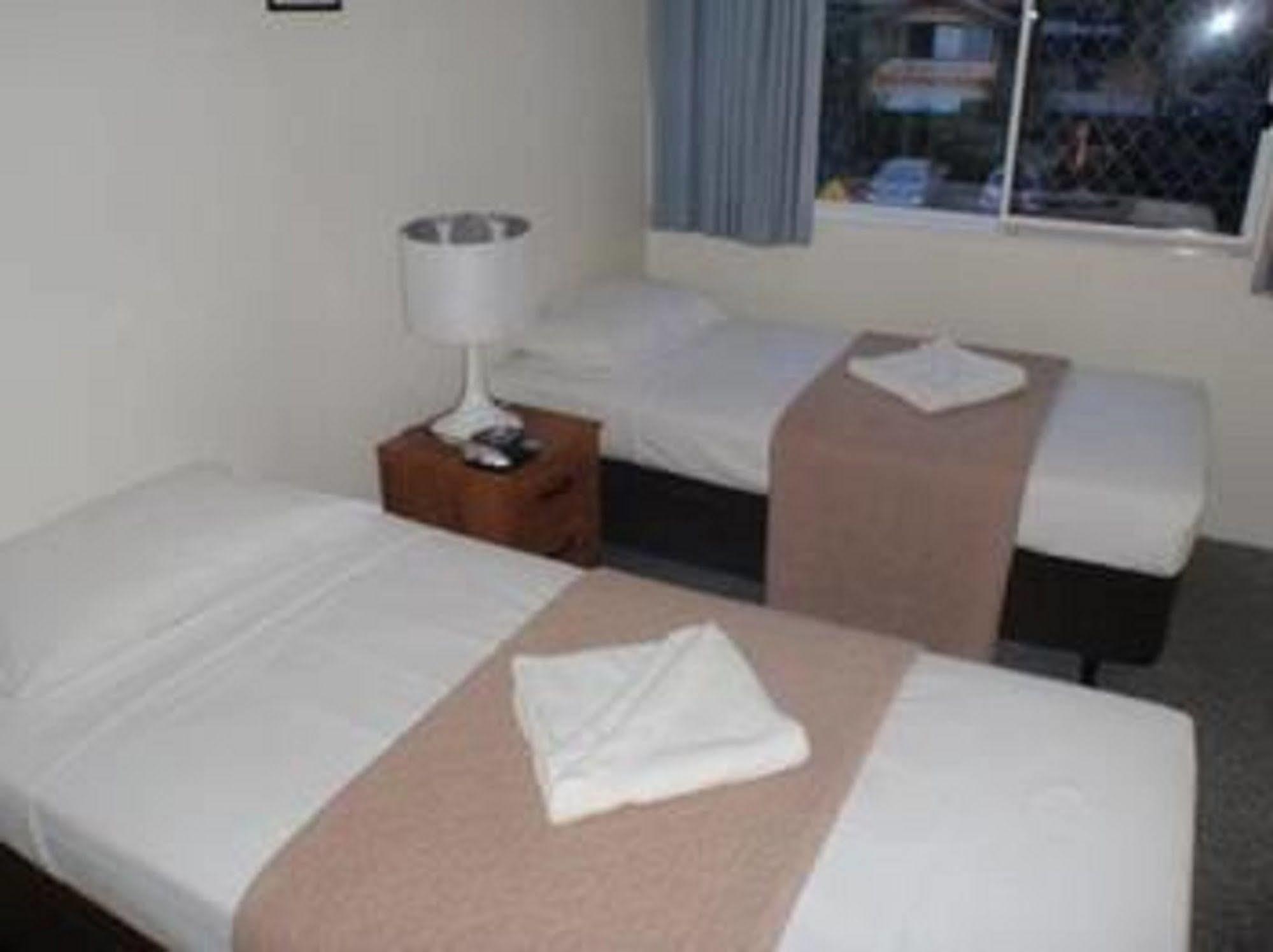 Anchordown Aparthotel 3*