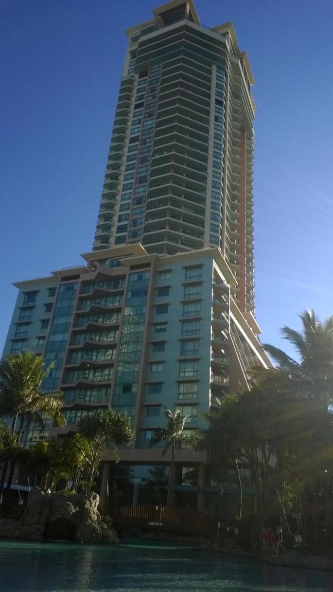 Mantra Crown Towers