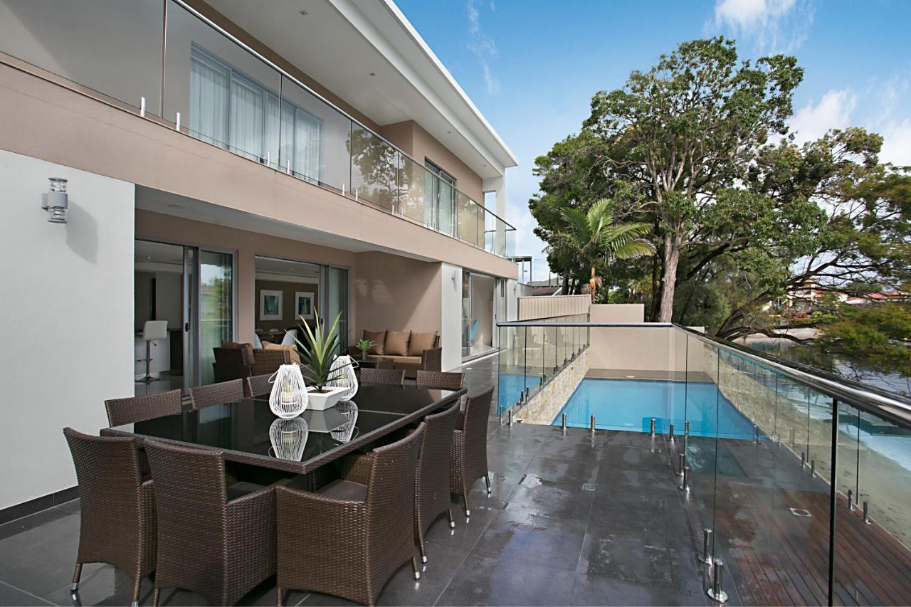 Luxe On Lotus Gold Coast