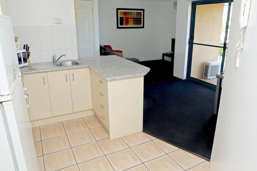 Karana Palms Aparthotel