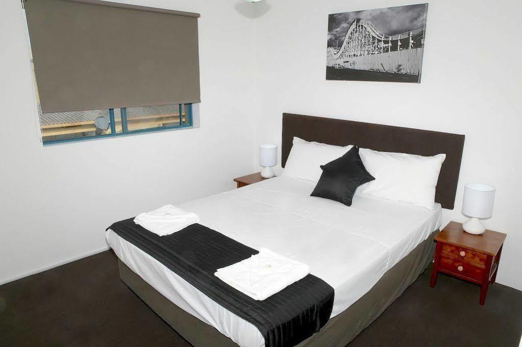 Aparthotel Karana Palms Gold Coast