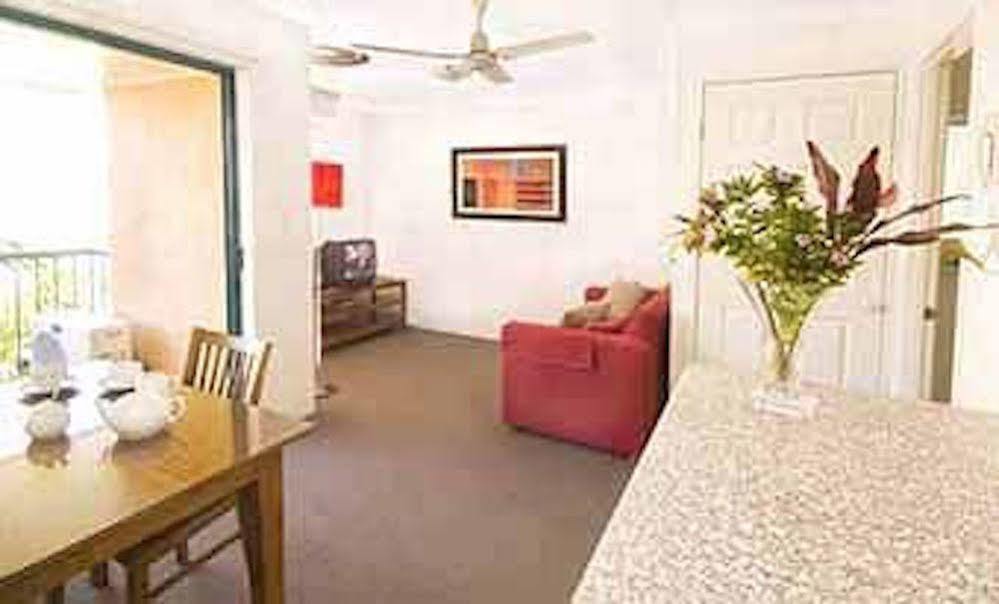 Aparthotel Karana Palms