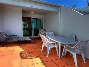 Surfers One Aparthotel