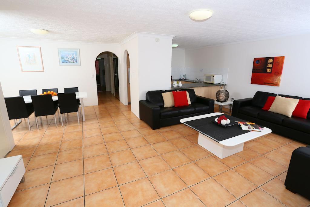 St Tropez Resort Gold Coast