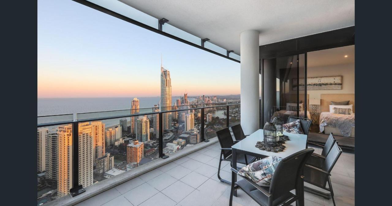 Apartamento Cavill Avenue Luxury Private Gold Coast