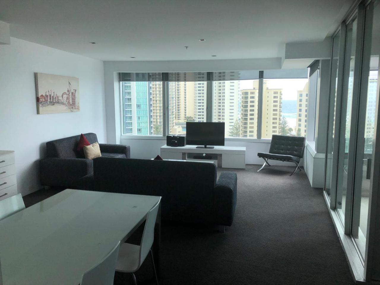Iconic Q Ocean View Gold Coast