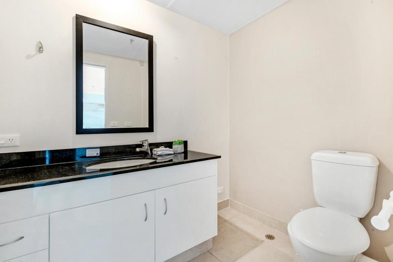 Apartment Golden Gate 2 Storey Penthouse With Pool - We Accommodate