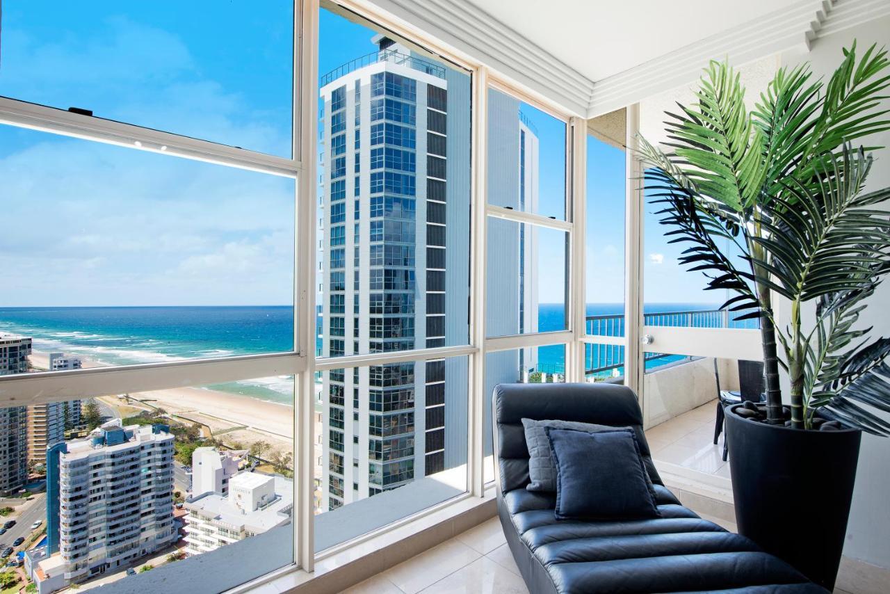 Apartment Golden Gate 2 Storey Penthouse With Pool - We Accommodate Gold Coast