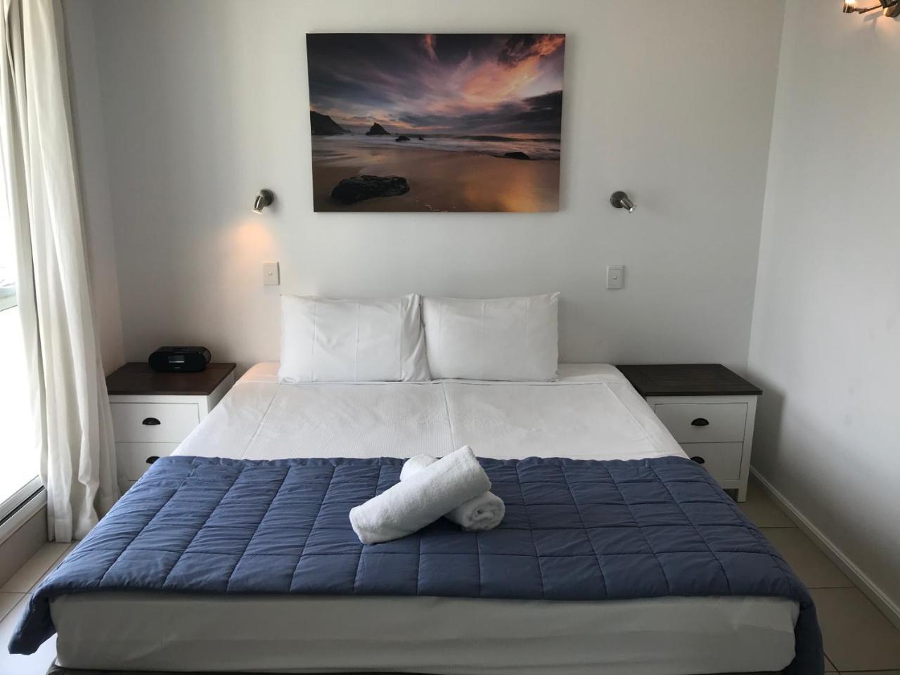 Moorings On Cavill Surfers Paradise