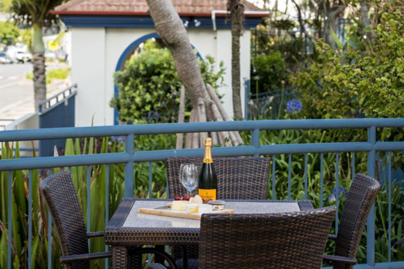 Aparthotel Oaks Calypso Plaza Gold Coast