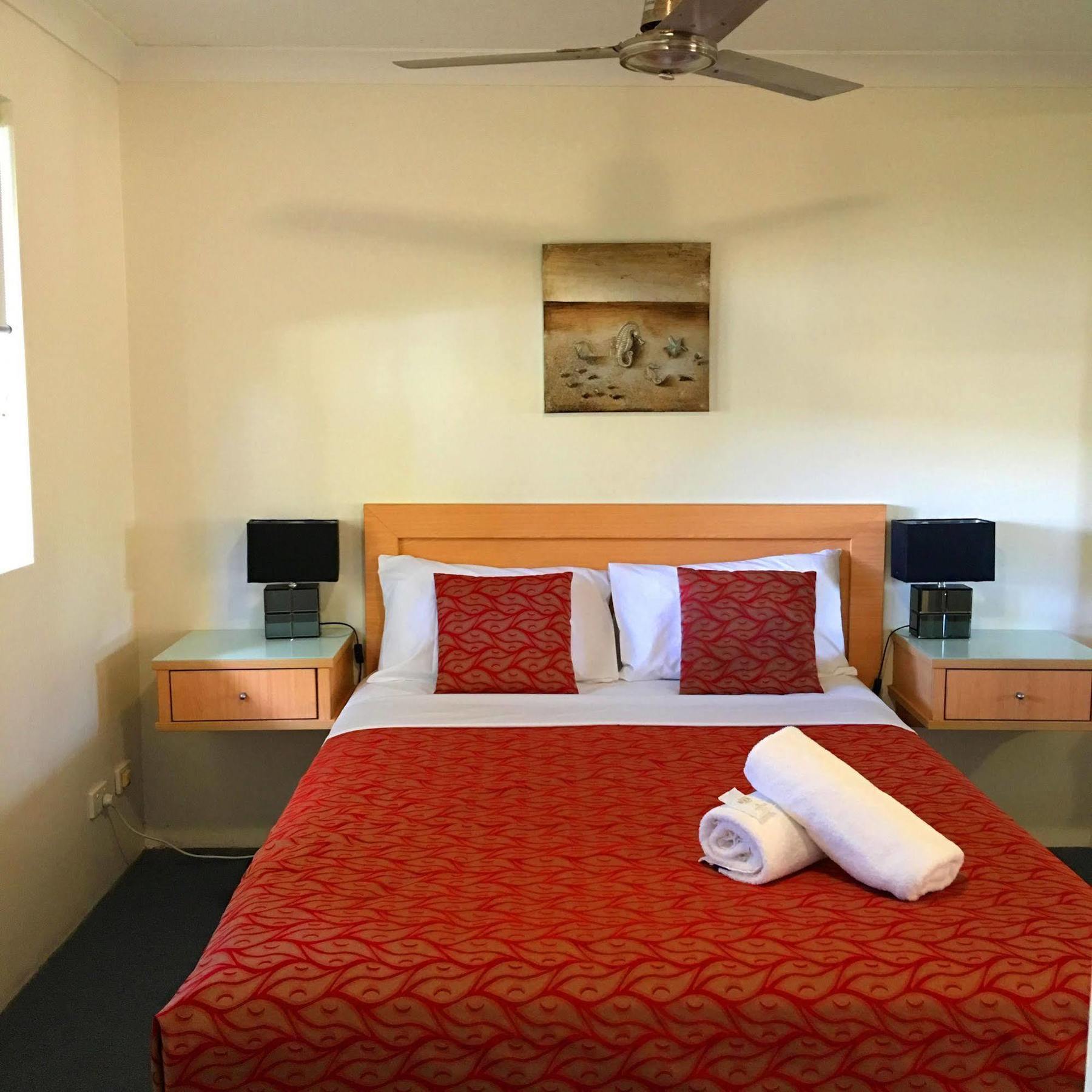 Montego Sands 4*