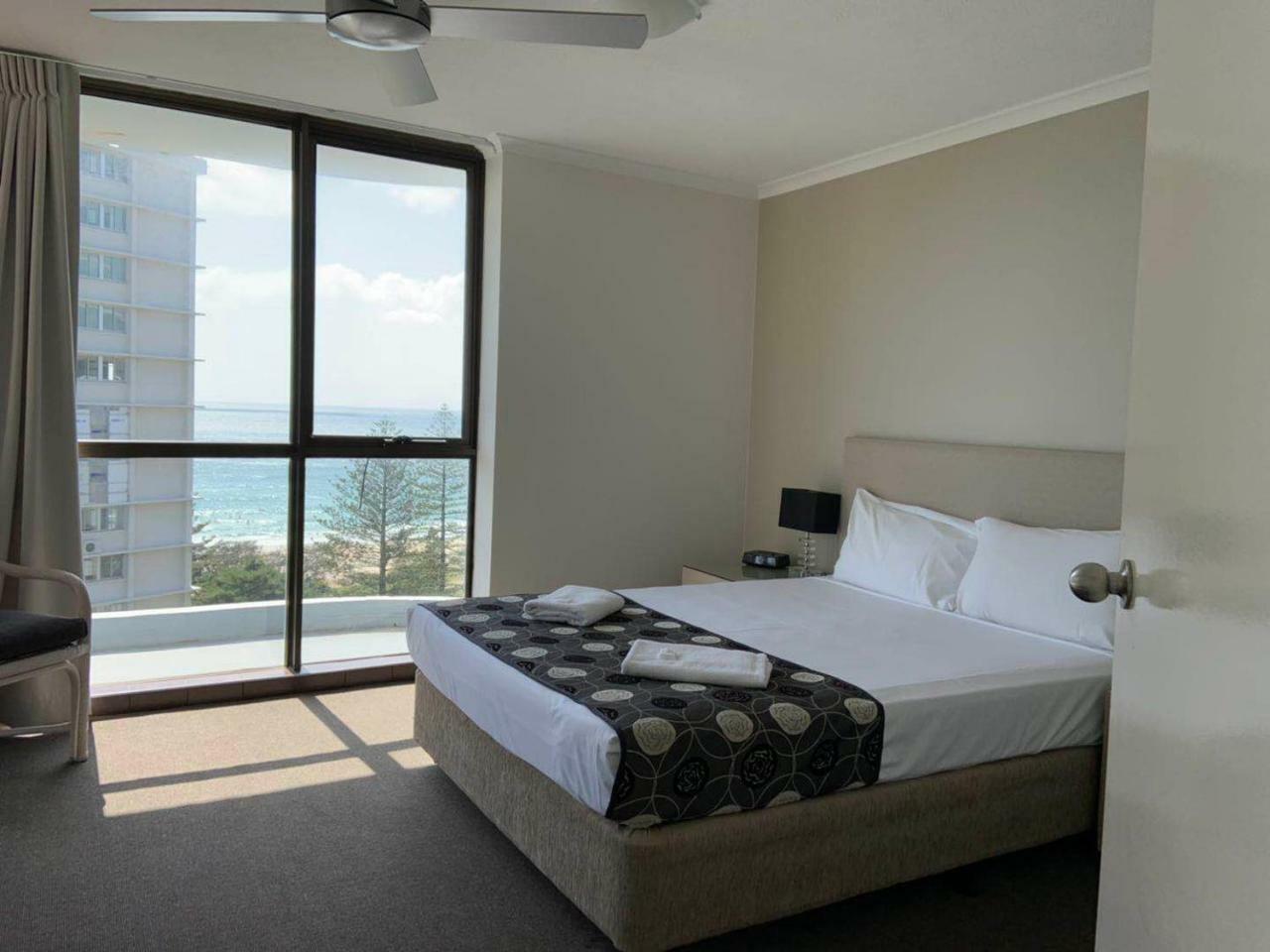 Aparthotel Burleigh Gardens North Hi-rise 3*