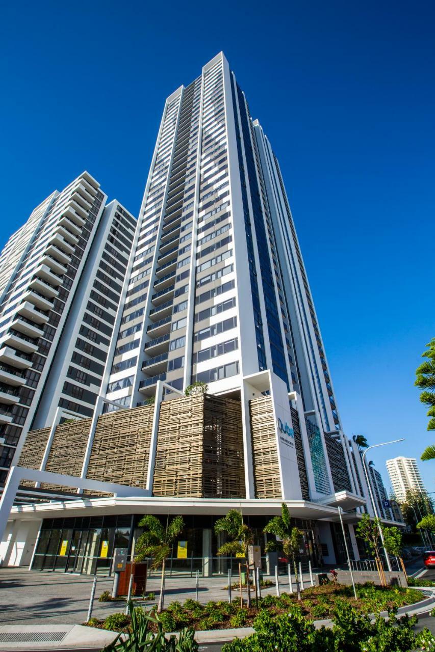 Qube Broadbeach 4*